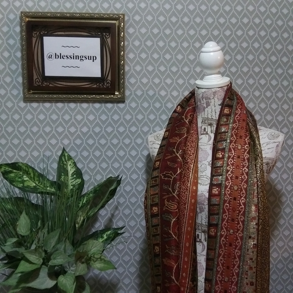 ? Accessories - Large Multicolored Scarf/Cover